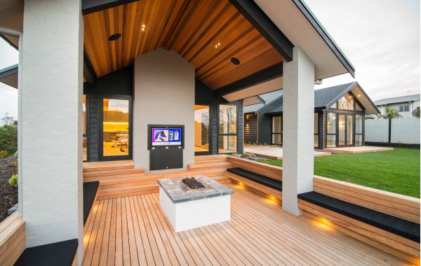 Outdoor Living